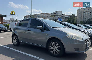 Fiat Grande Punto 2011 Fiat Grande Punto 2011