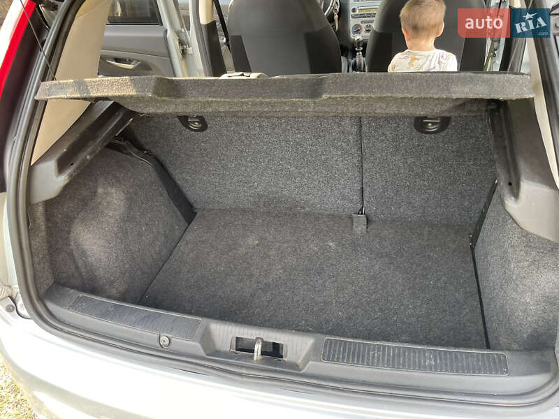 Хетчбек Fiat Grande Punto 2008 в Києві
