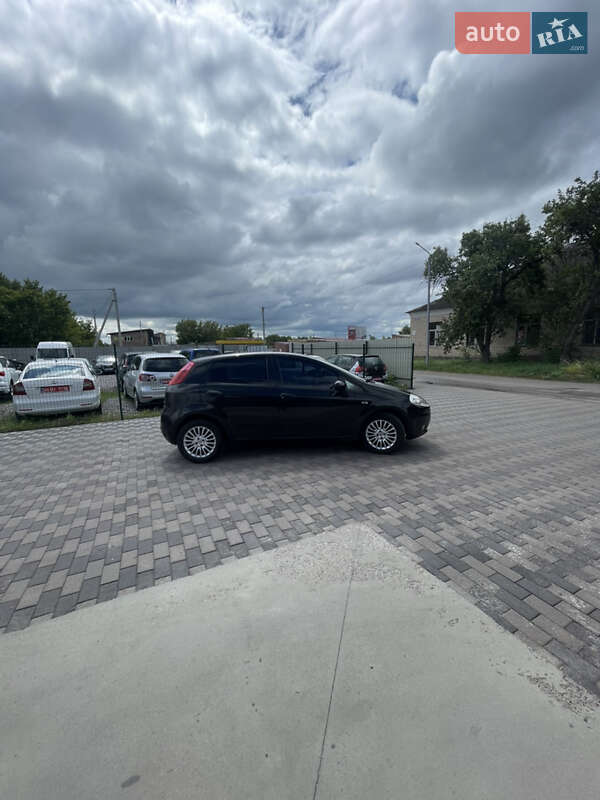 Хэтчбек Fiat Grande Punto 2009 в Харькове фото 4 Хэтчбек Fiat Grande Punto 2009 в Харькове