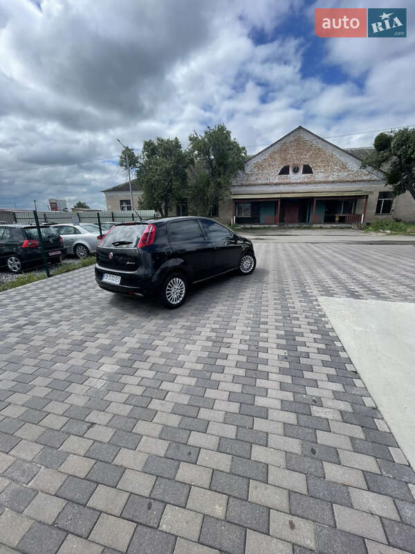 Хэтчбек Fiat Grande Punto 2009 в Харькове фото 7 Хэтчбек Fiat Grande Punto 2009 в Харькове