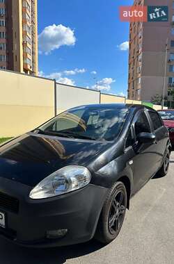 Хэтчбек Fiat Grande Punto 2006 в Киеве