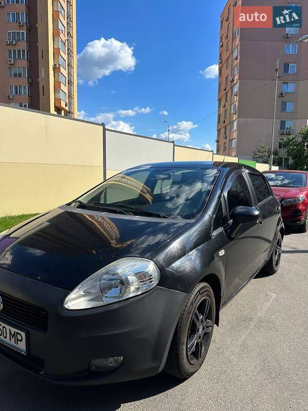 Хетчбек Fiat Grande Punto 2006 в Києві