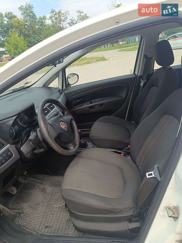 Хетчбек Fiat Grande Punto 2012 в Тернополі