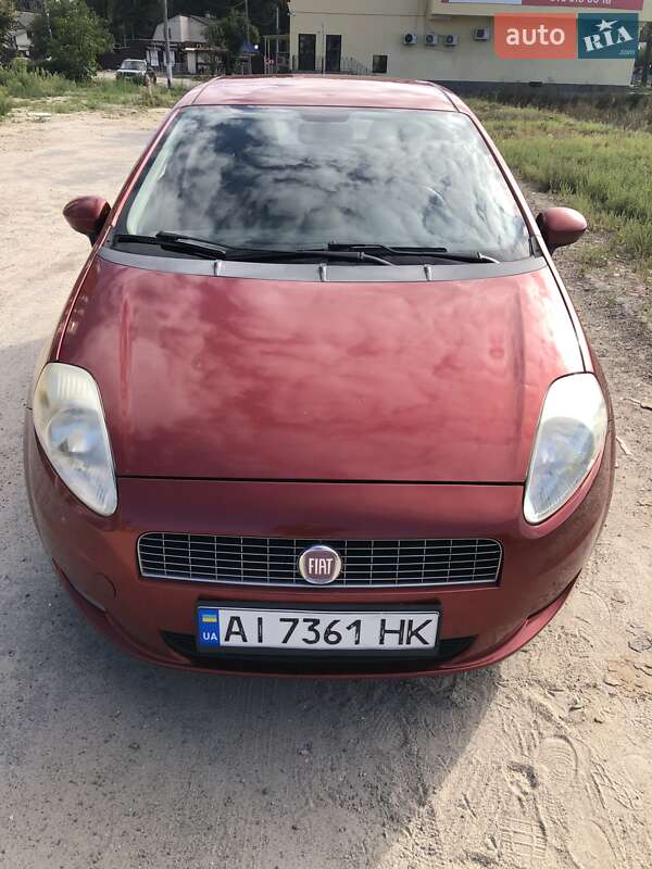 Хетчбек Fiat Grande Punto 2008 в Ірпені