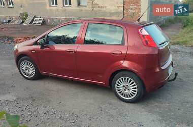 Хэтчбек Fiat Grande Punto 2008 в 
