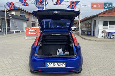 Хетчбек Fiat Grande Punto 2007 в  фото 8 Хетчбек Fiat Grande Punto 2007 в
