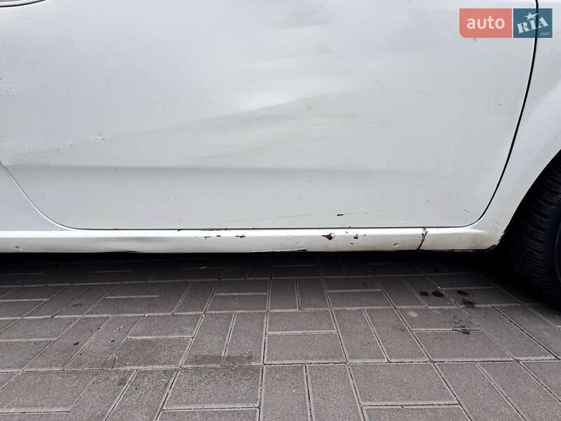 Хетчбек Fiat Grande Punto 2008 в Черкасах фото 12 Хетчбек Fiat Grande Punto 2008 в Черкасах