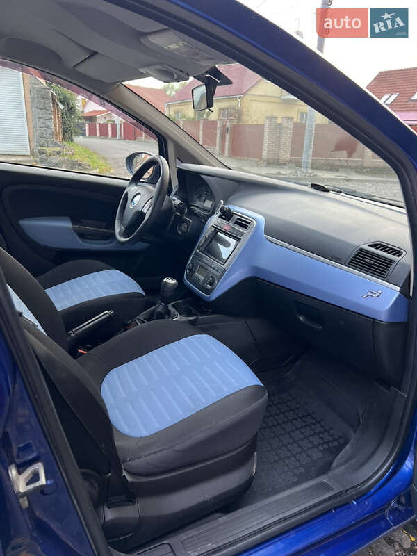 Хетчбек Fiat Grande Punto 2007 в Луцьку фото 25 Хетчбек Fiat Grande Punto 2007 в Луцьку