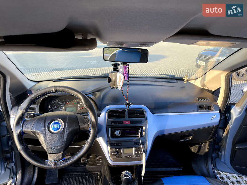 Хэтчбек Fiat Grande Punto 2006 в Львове фото 7 Хэтчбек Fiat Grande Punto 2006 в Львове