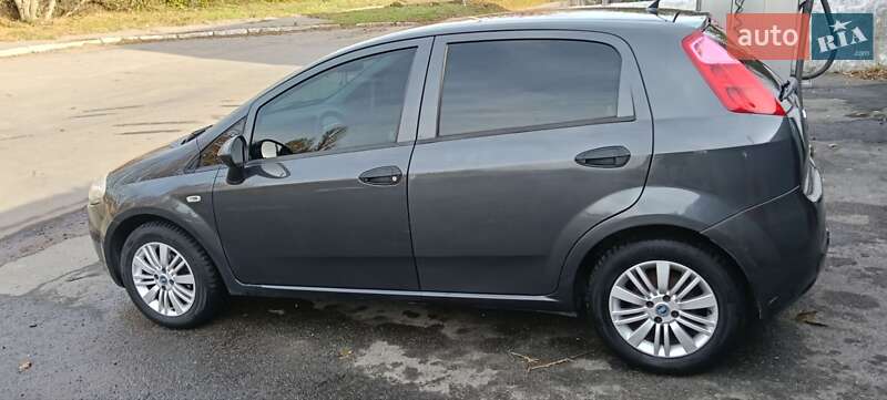 Хетчбек Fiat Grande Punto 2011 в Білій Церкві