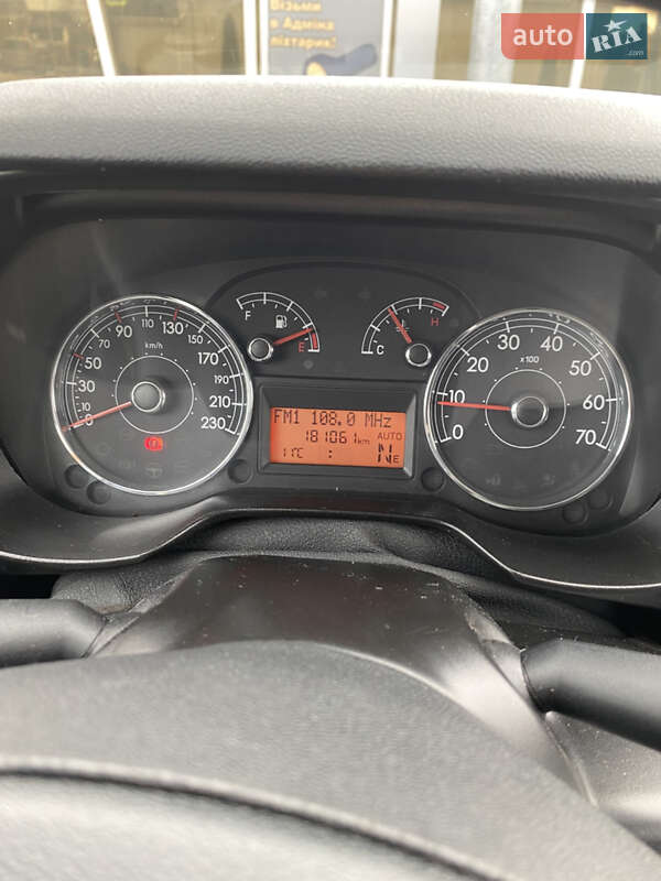 Хэтчбек Fiat Grande Punto 2009 в Киеве