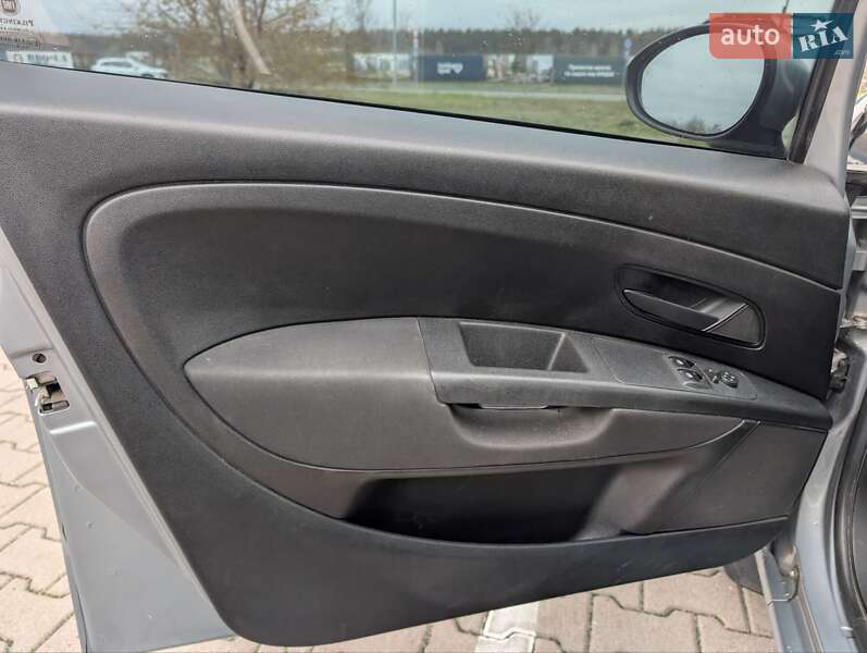 Хетчбек Fiat Grande Punto 2011 в Києві