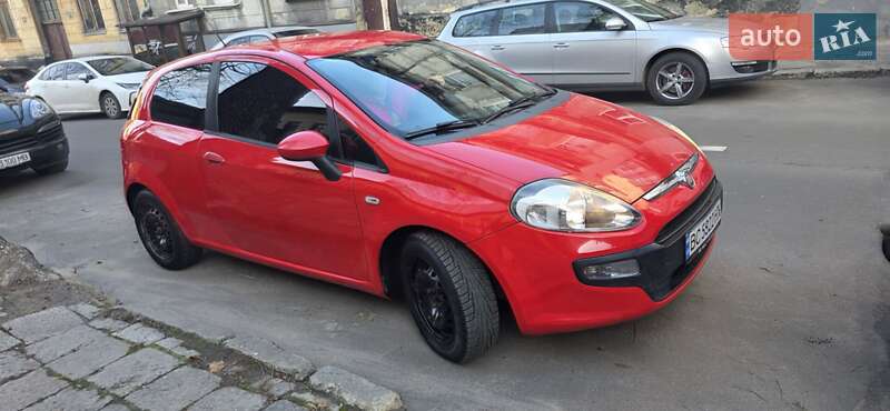 Хэтчбек Fiat Grande Punto 2011 в Львове