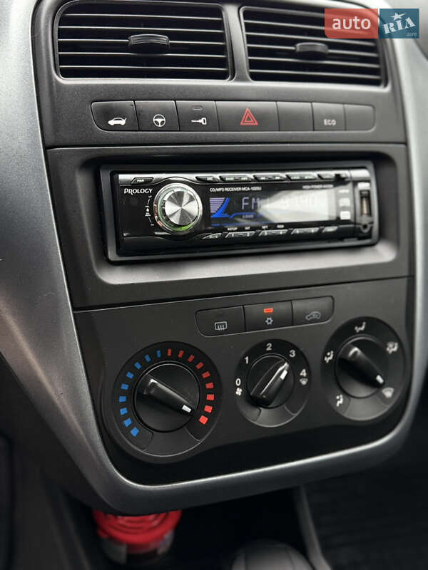 Хэтчбек Fiat Grande Punto 2008 в Запорожье