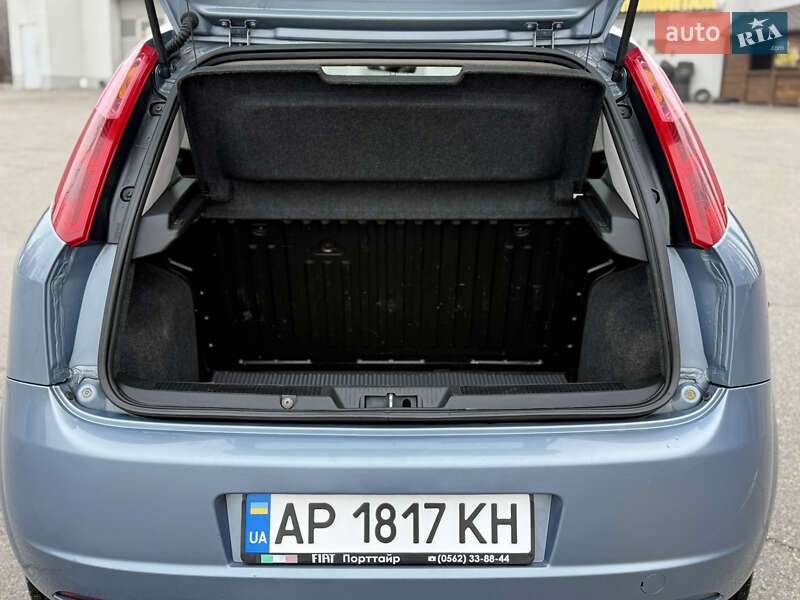 Хэтчбек Fiat Grande Punto 2008 в Запорожье