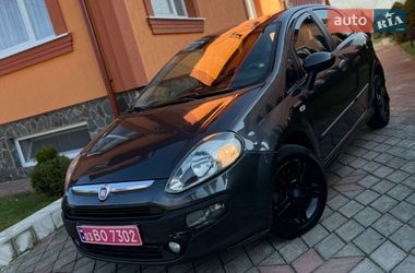 Хетчбек Fiat Grande Punto 2010 в Стрию