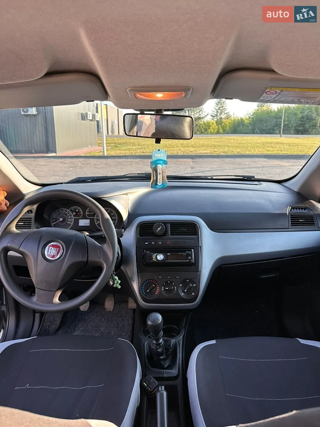 2010 Fiat Punto - мініатюра 7
