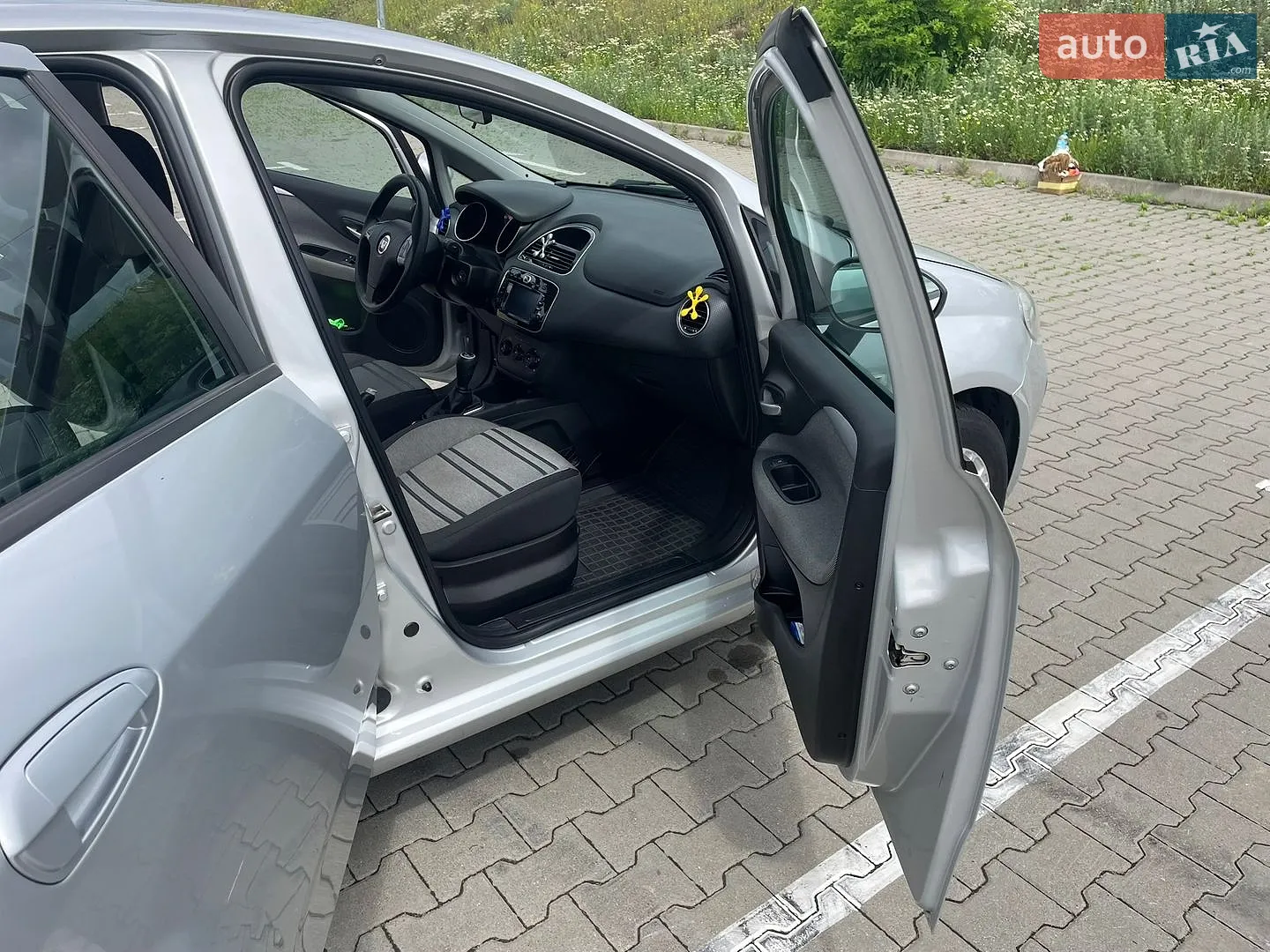 2011 Fiat Punto - мініатюра 25