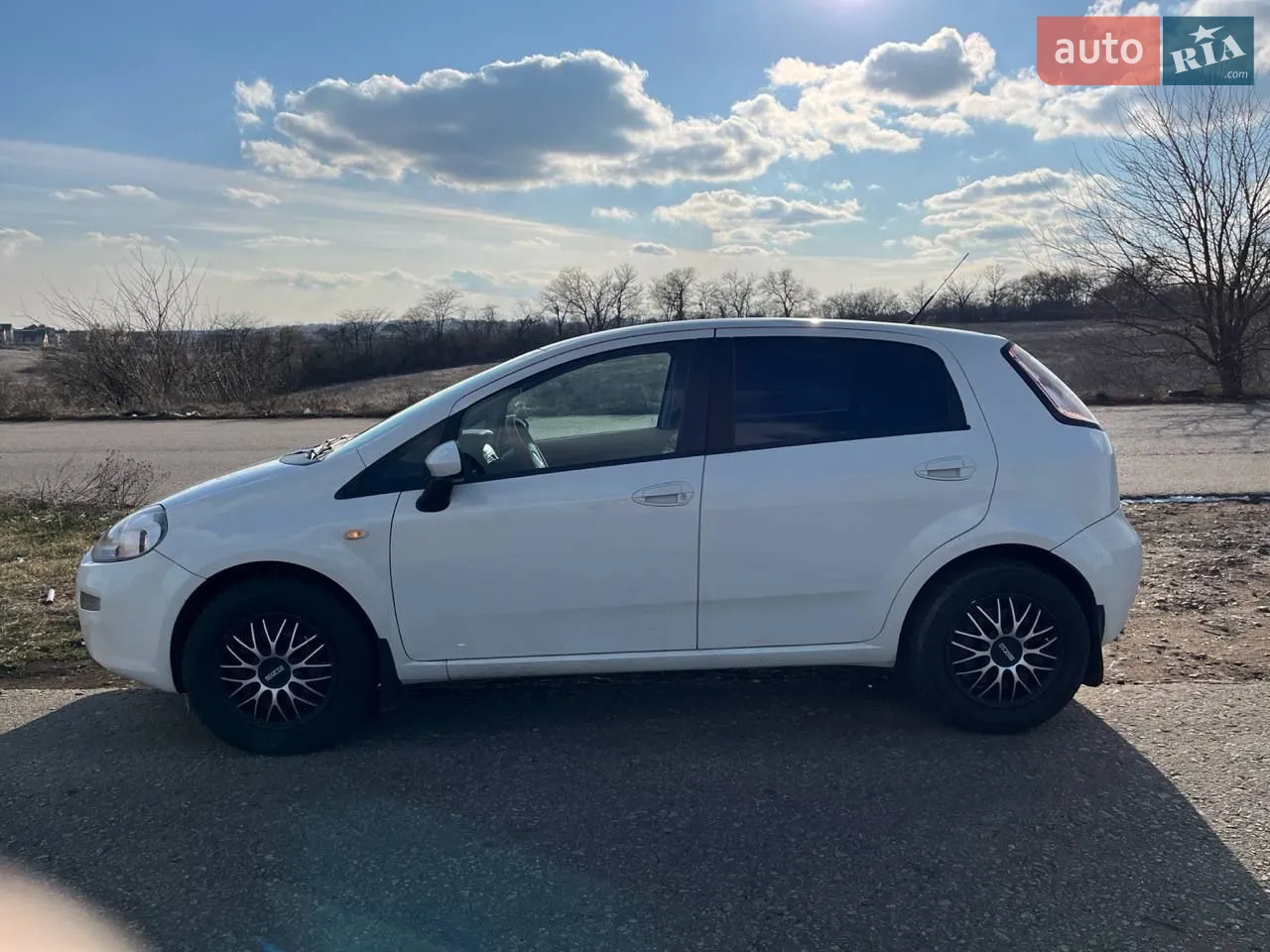 2013 Fiat Punto - мініатюра 32
