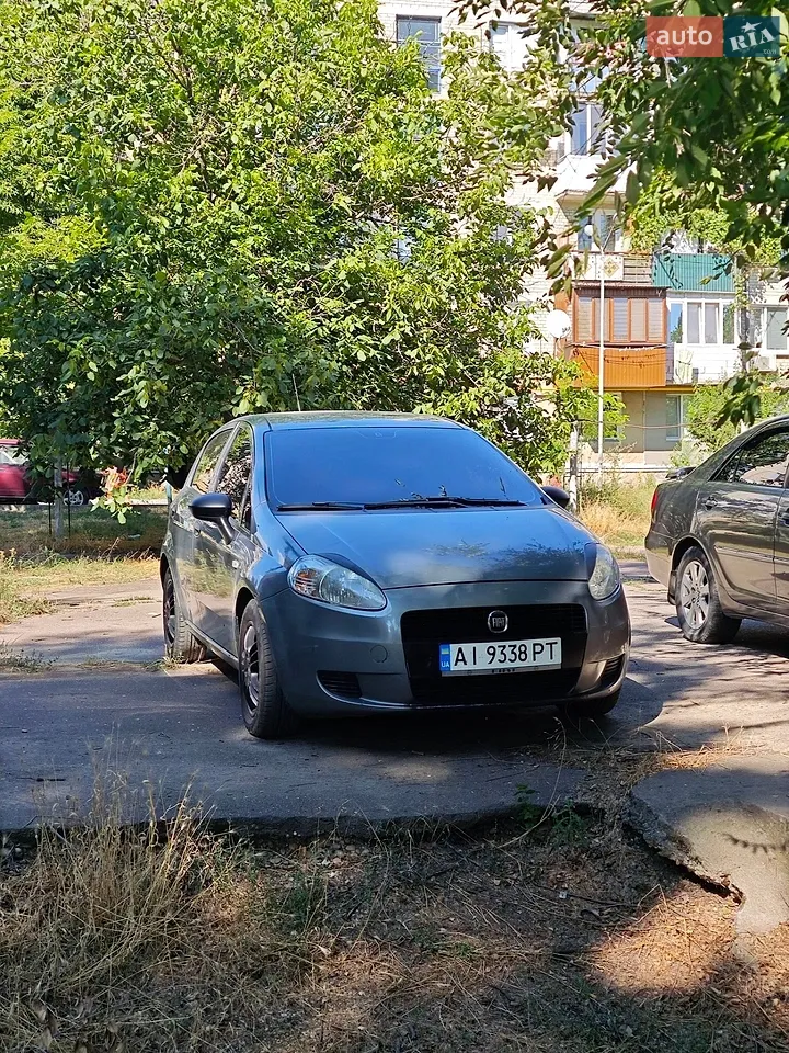 2012 Fiat Punto - мініатюра 8