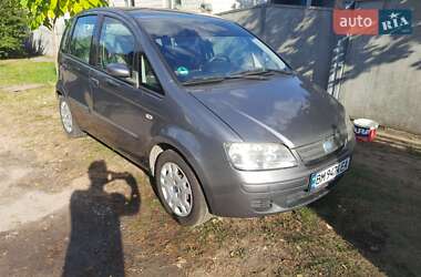 Минивэн Fiat Idea 2006 в 