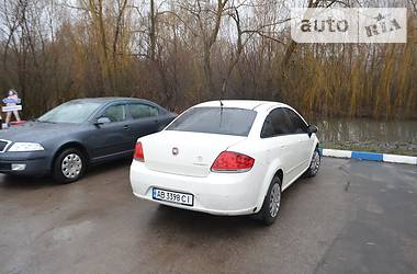 Седан Fiat Linea 2012 в 
