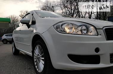 Fiat Linea 2011