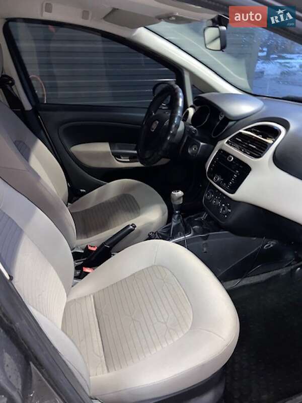 Седан Fiat Linea 2013 в Сумах фото 7 Седан Fiat Linea 2013 в Сумах