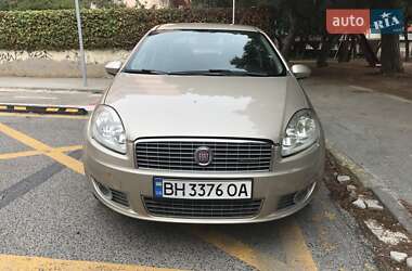 Седан Fiat Linea 2012 в 