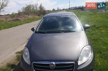 Fiat Linea 2015