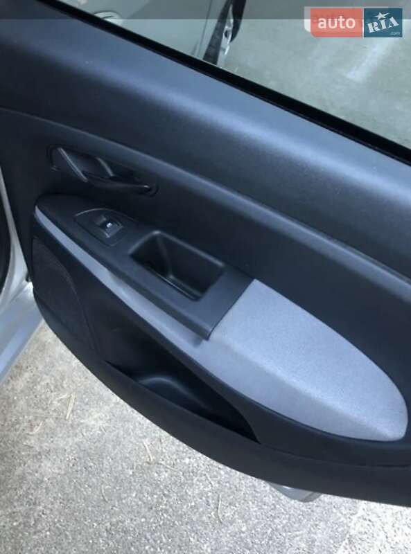 Седан Fiat Linea 2013 в Киеве