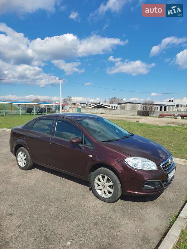 Седан Fiat Linea 2013 в 