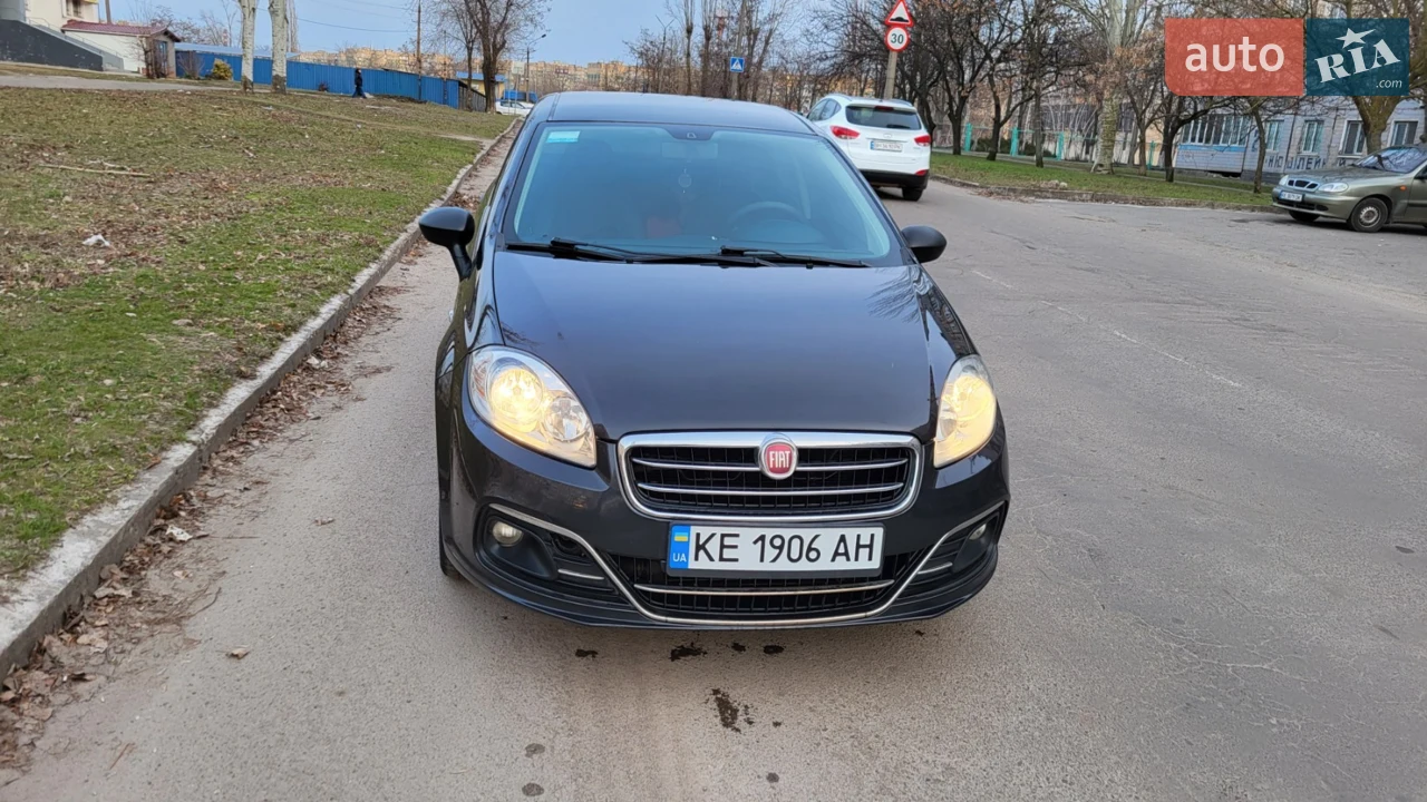 2013 Fiat Linea - мініатюра 10