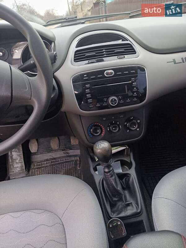 Седан Fiat Linea 2013 в Овручі