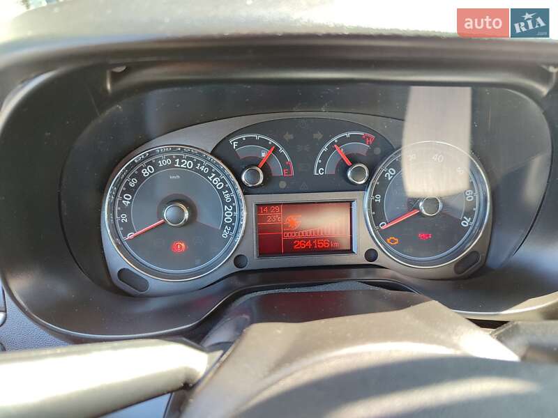 Седан Fiat Linea 2008 в Киеве