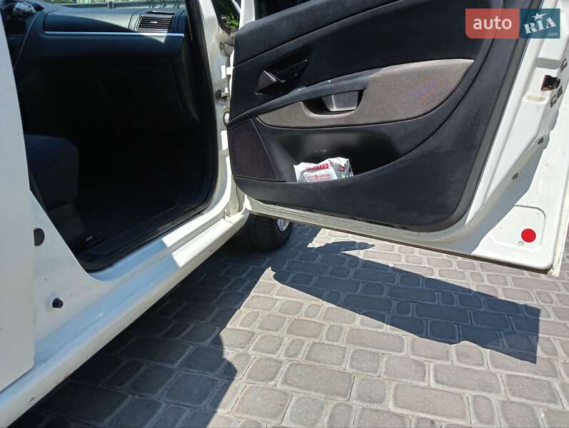 Седан Fiat Linea 2011 в Житомире