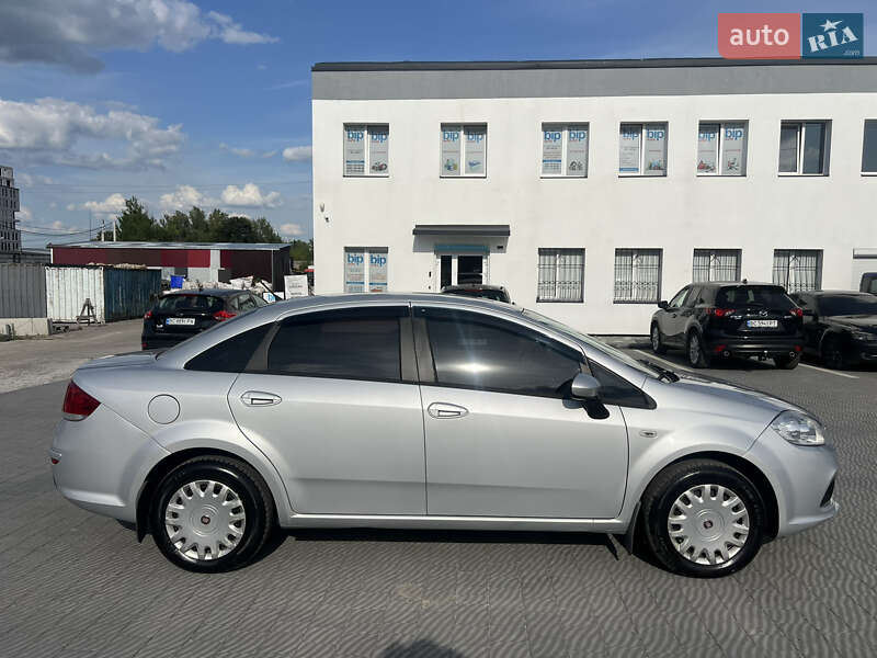 Седан Fiat Linea 2013 в Львове