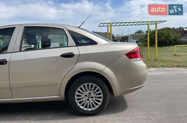 Седан Fiat Linea 2012 в Вараші