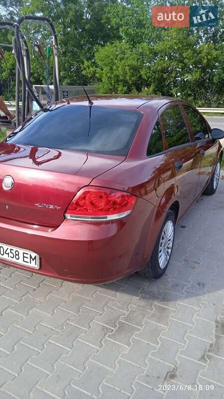Седан Fiat Linea 2010 в Тернополе