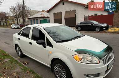 Fiat Linea 2011