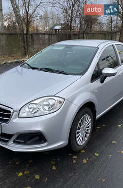 Седан Fiat Linea 2013 в Києві