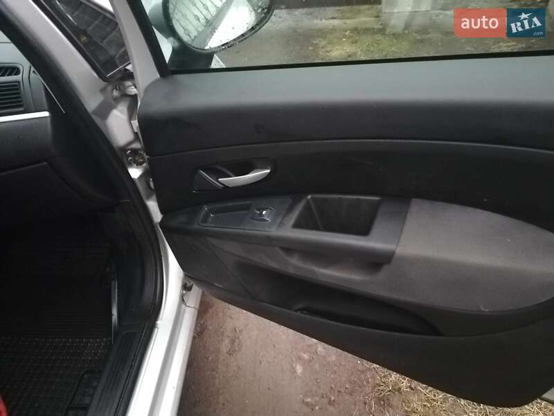 Седан Fiat Linea 2007 в Дубно