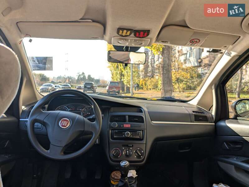 Седан Fiat Linea 2012 в Києві