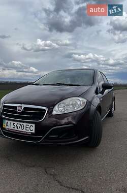 Седан Fiat Linea 2013 в 