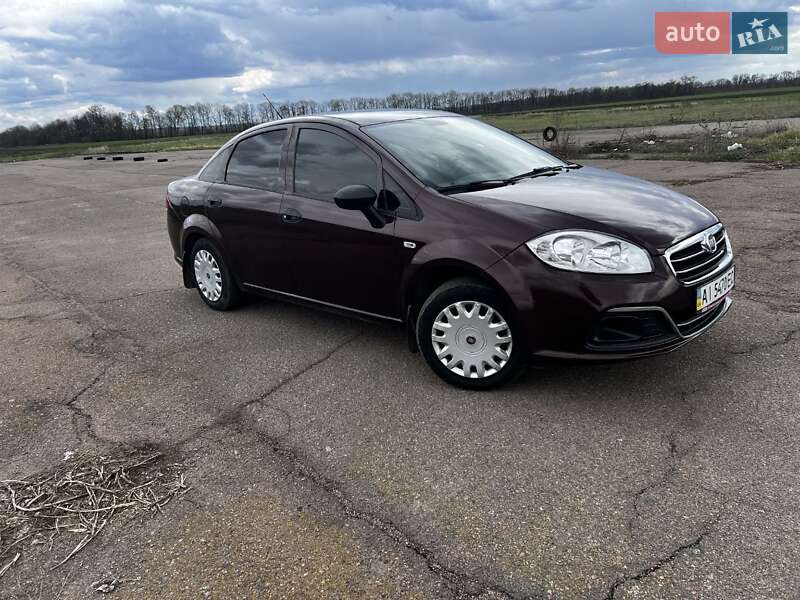 Седан Fiat Linea 2013 в 