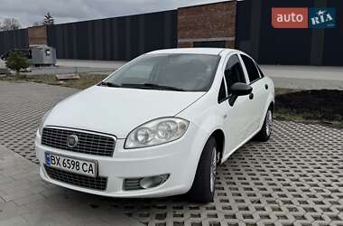 Седан Fiat Linea 2011 в 