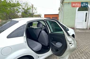 Седан Fiat Linea 2013 в 