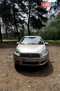 Седан Fiat Linea 2009 в 