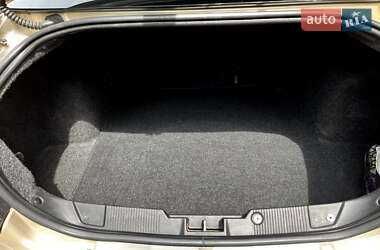 Седан Fiat Linea 2009 в 
