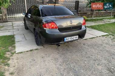 Седан Fiat Linea 2008 в 